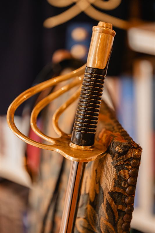 Ceremonial sabre in the château library