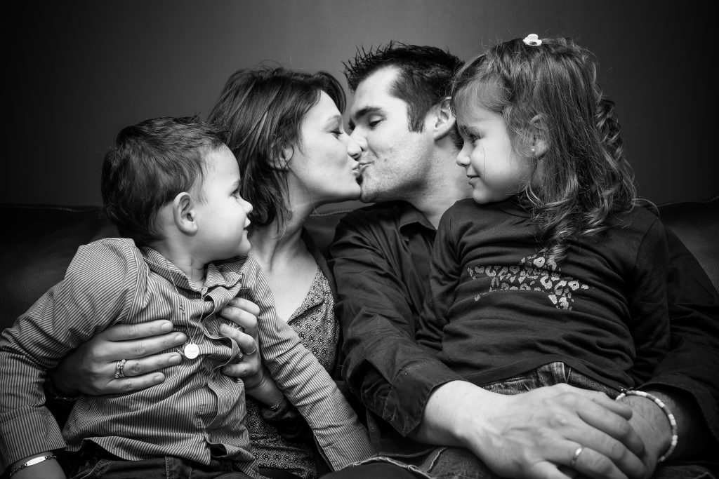 Photographe famille Nièvre – reportage vivant par Vanessa Sedlak